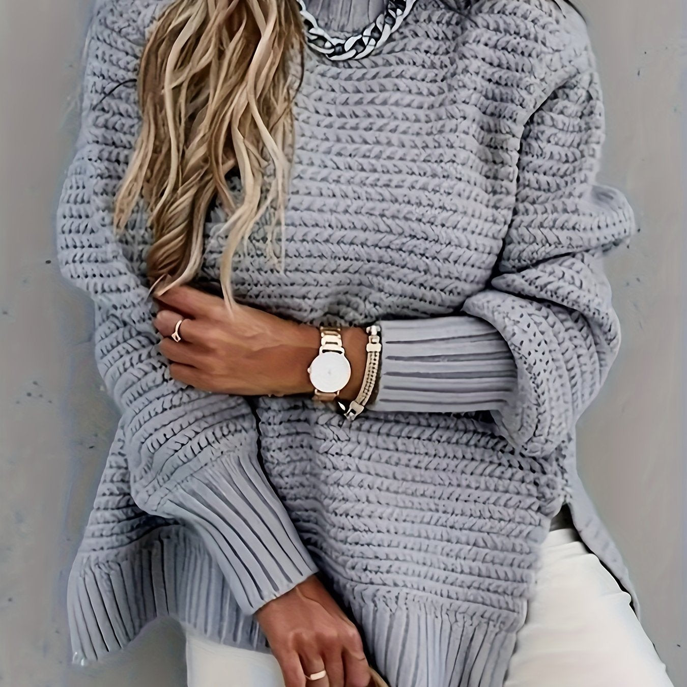 Maya | Elegant Split Jumper
