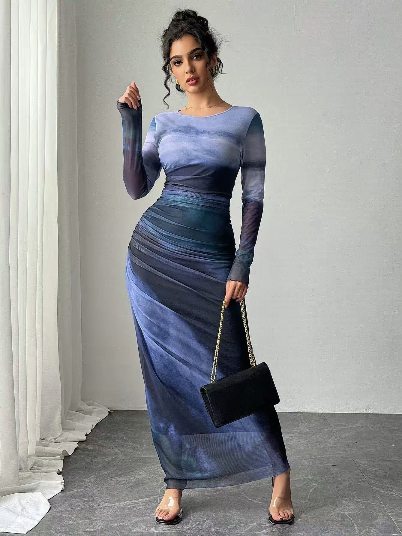 Camille – Comfy Printed Long Sleeve Round Neck Bodycon Maxi Dress