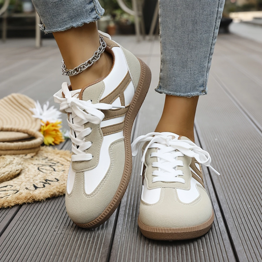 Cléa – Orthopedic Comfort Sneakers