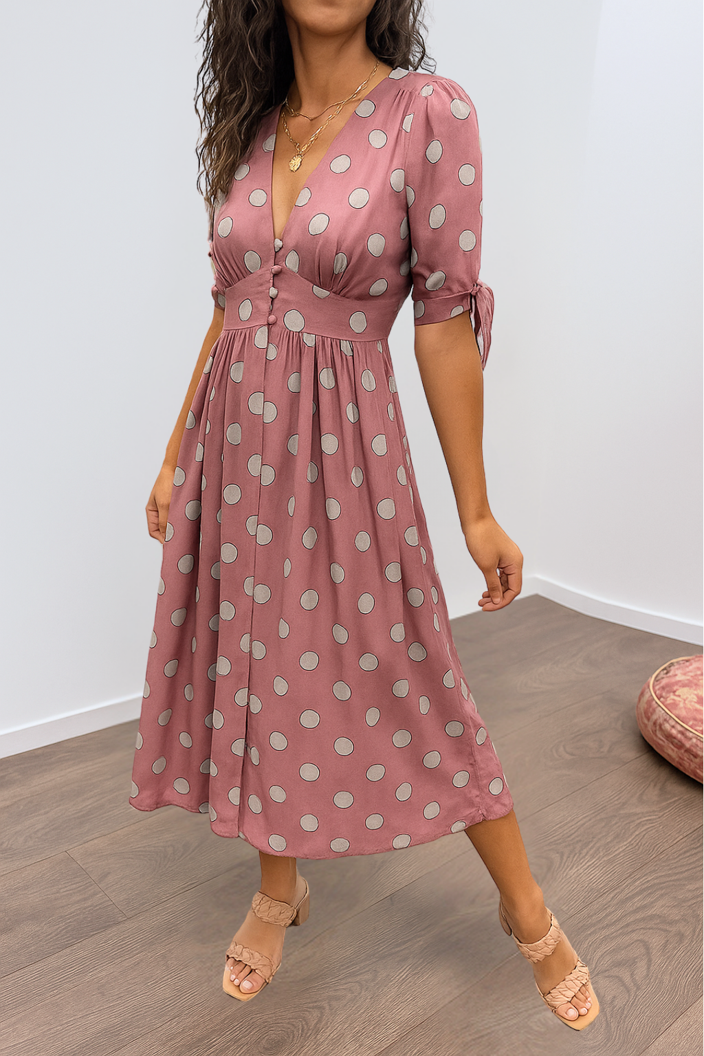 Tavinea – Polka Dot V-Neck Midi Dress