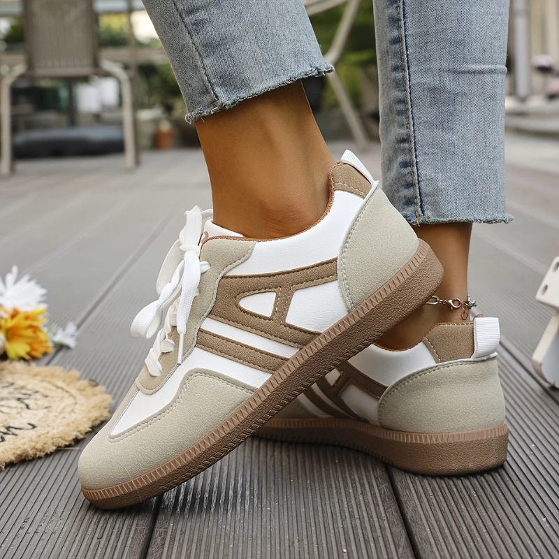 Cléa – Orthopedic Comfort Sneakers