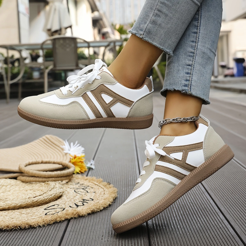 Cléa – Orthopedic Comfort Sneakers