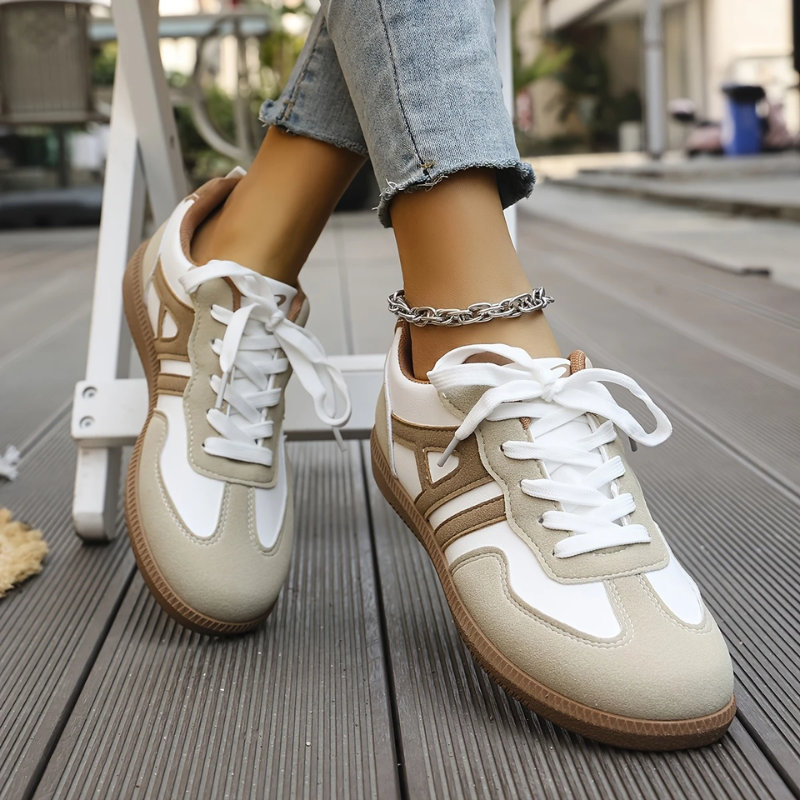 Cléa – Orthopedic Comfort Sneakers