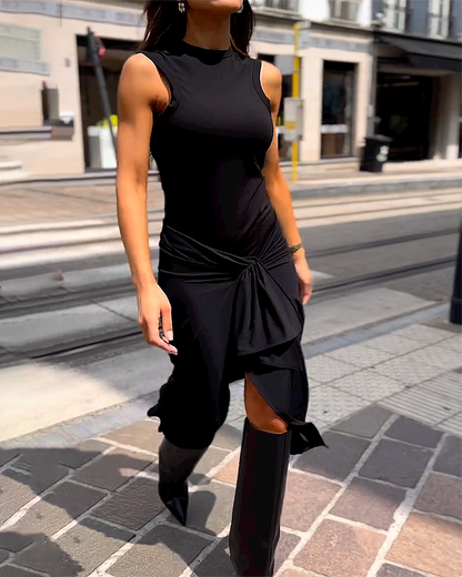 Elara  | Graceful Long Sleeveless Dress