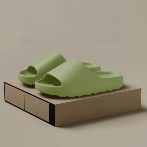 Riley™ | Beach Comfort Slippers