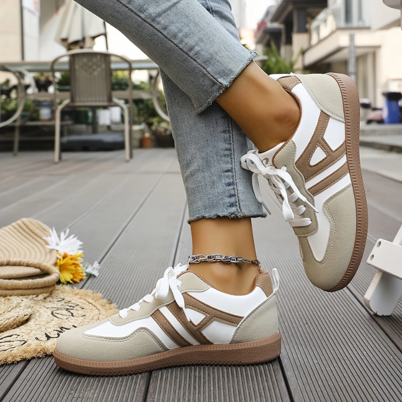 Cléa – Orthopedic Comfort Sneakers