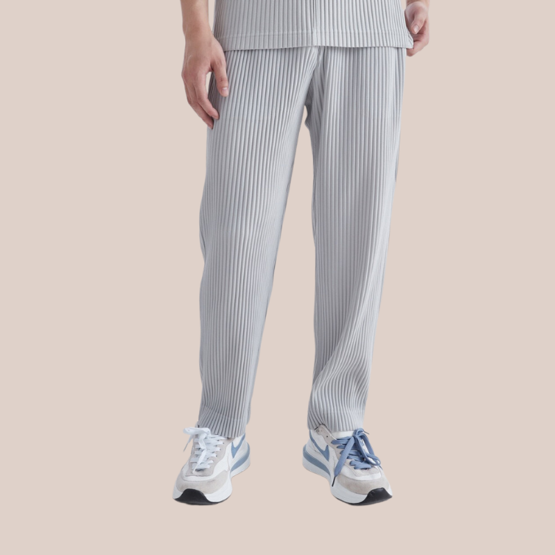 EVAN | Light Pleated Trousers