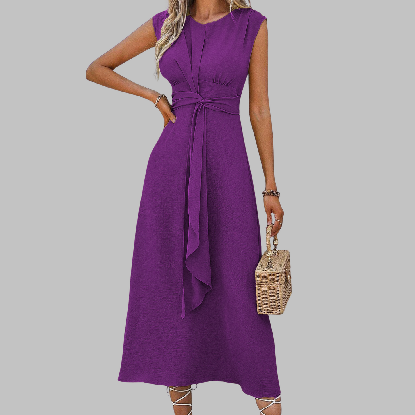 Seraphina – Elegant Sleeveless Round Neck Maxi Dress