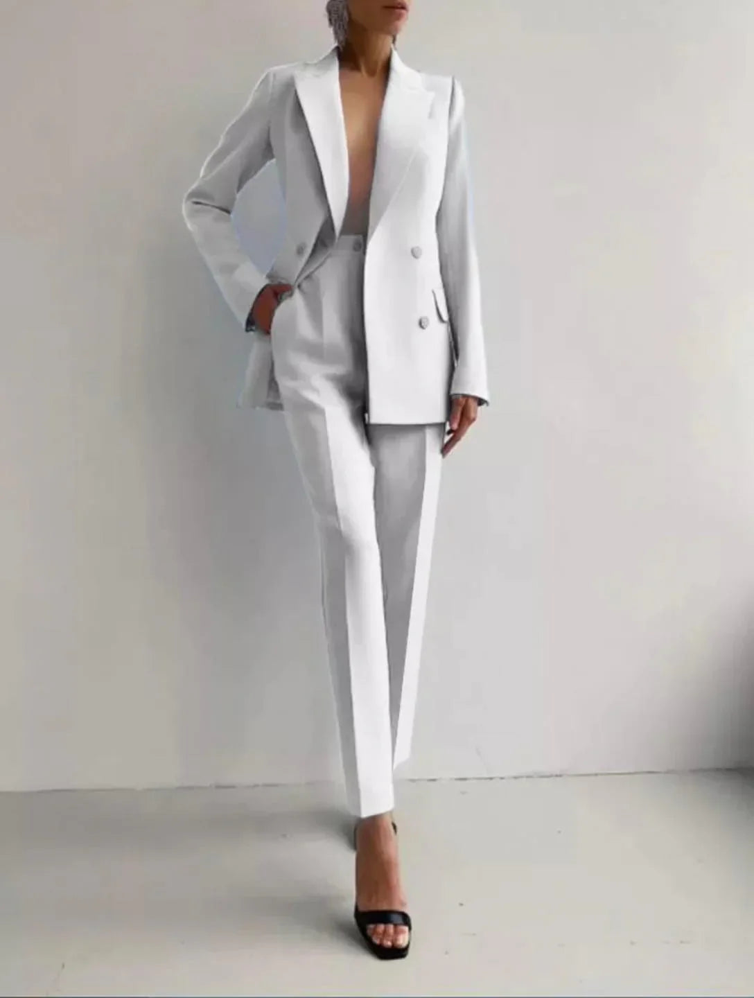 Scarlett | Tailored Cigarette Suit