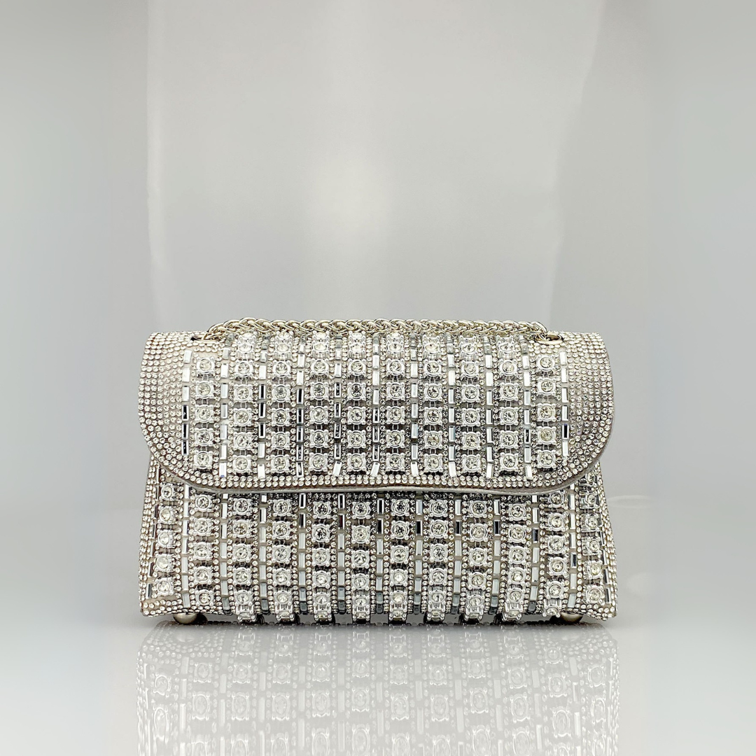 Ariane – Chic Chain Colored Diamond Shoulder Bag