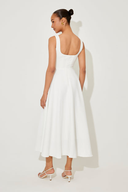 Thalira – Timeless Flowy Midi Dress