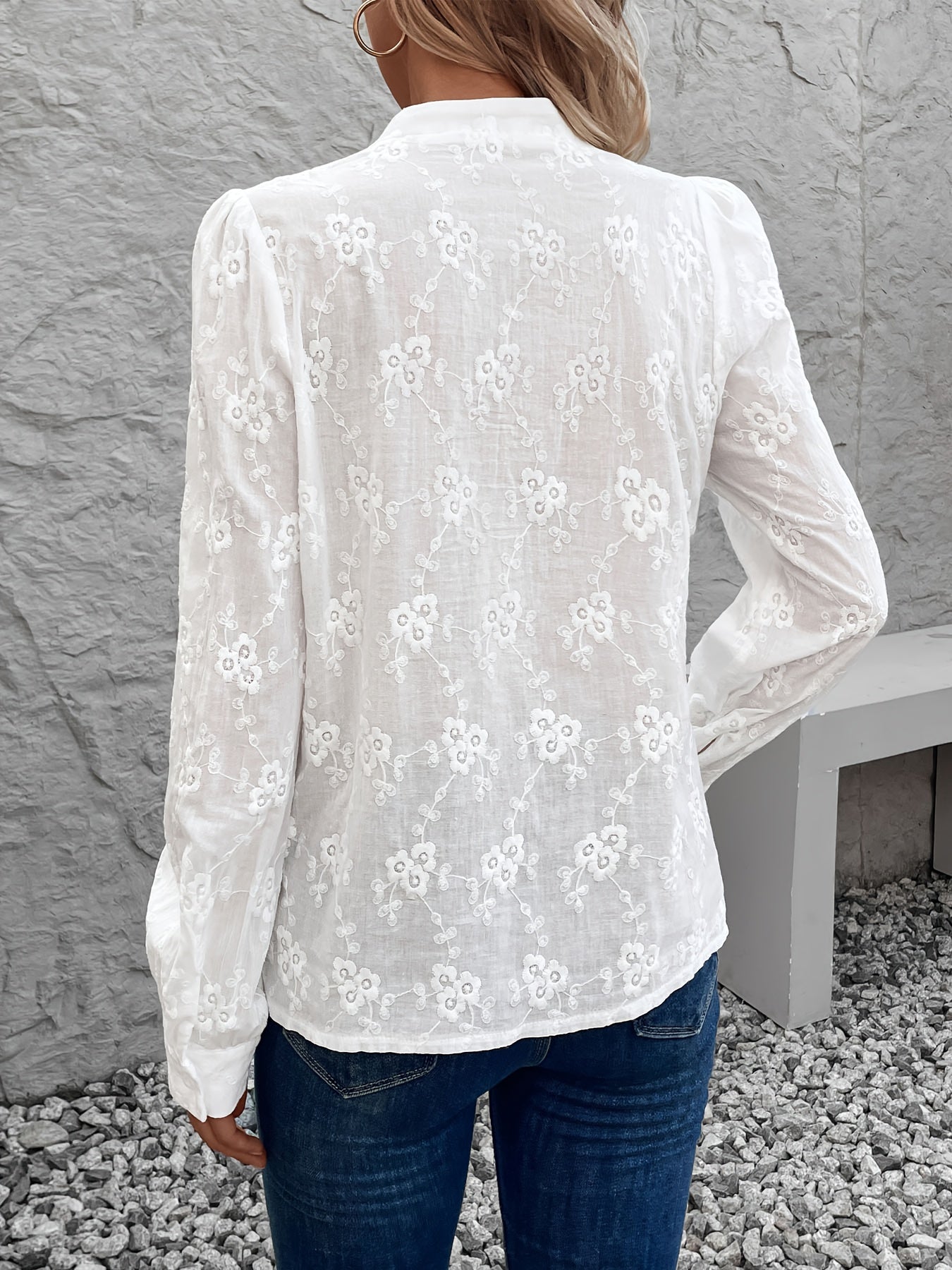 Jacqueline | Elegant Blouse with Lace Details