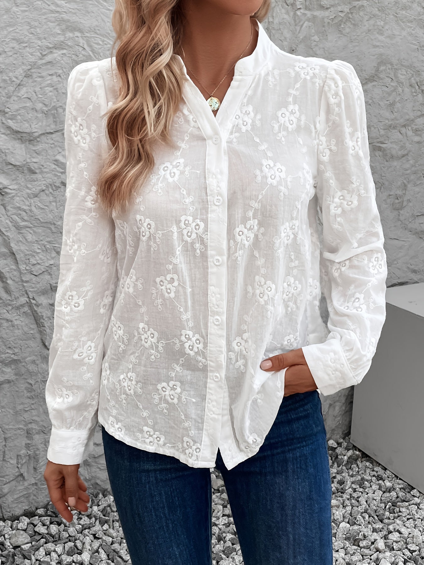 Jacqueline | Elegant Blouse with Lace Details