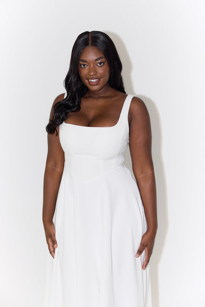 Thalira – Timeless Flowy Midi Dress