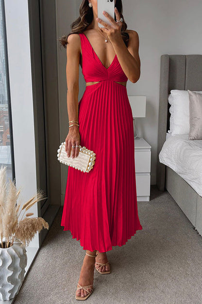 EVA | Cut Out Waist Sleeveless Pleated Maxi Dress