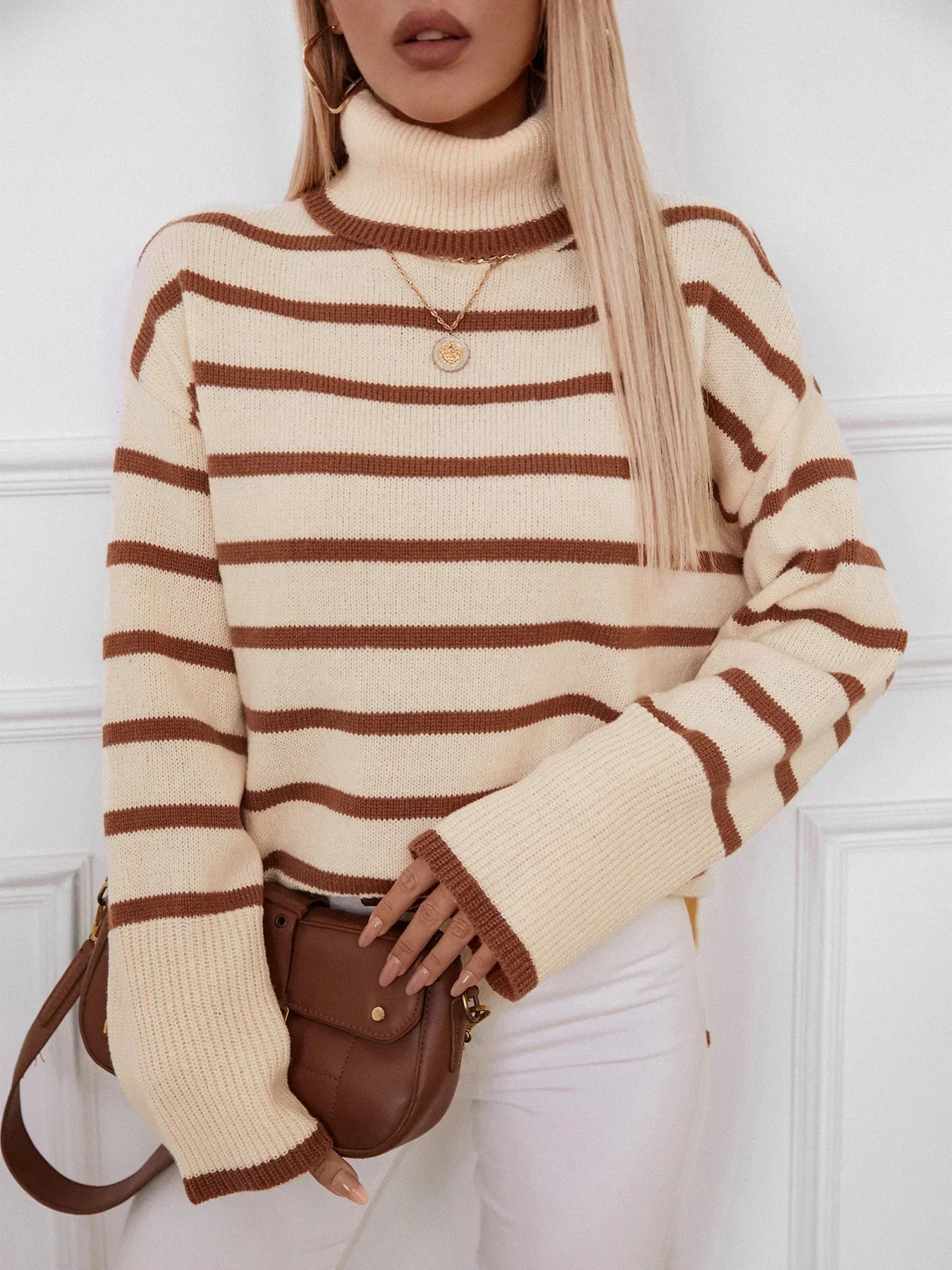 Mayla Turtleneck Pullover