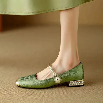 Cilia | Modern Comfort Shoes for Everyday Wear