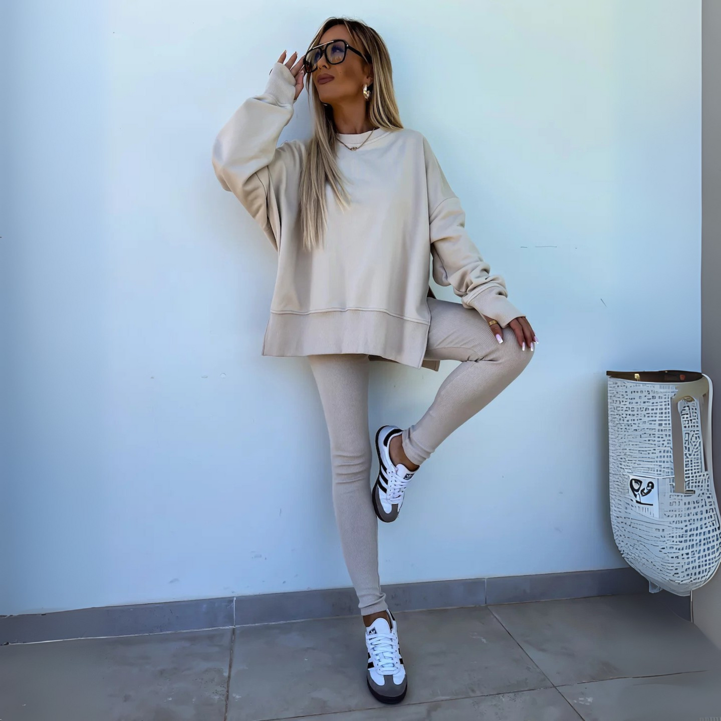 Alessia – Casual Long Sleeve Sweatshirt and Pants Set