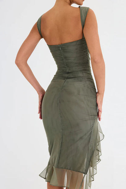 Charlotte Monroe | Ruffled Midi Dress