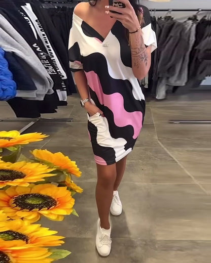 Thessaly – Wave Print V-Neck Dress