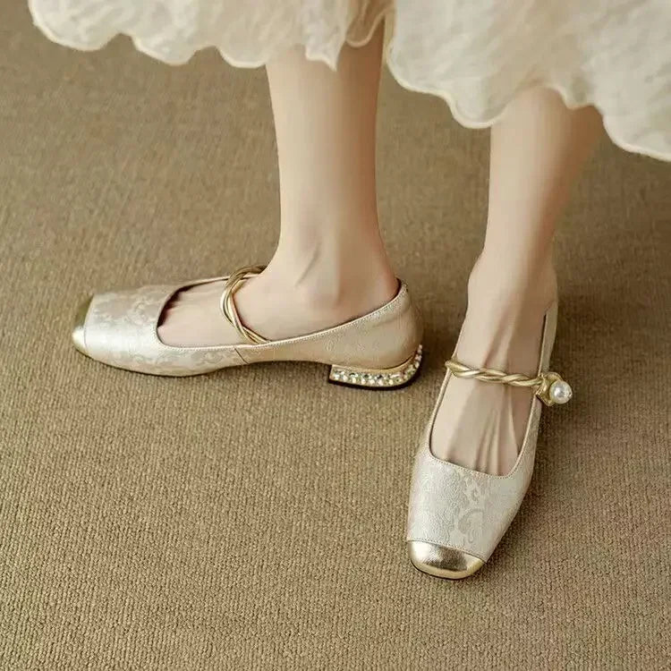 Cilia | Modern Comfort Shoes for Everyday Wear